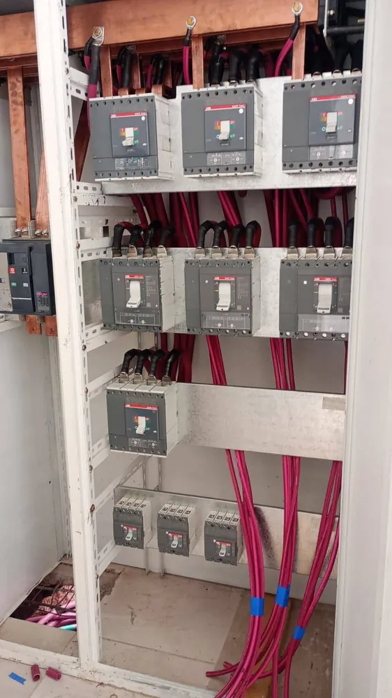 Tablero eléctrico de potencia